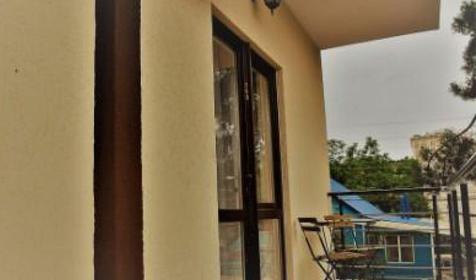 Комфорт трехместный с балконом