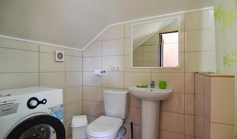 Мансарда трехместная студия