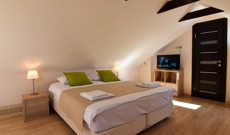 Мансарда трехместная двухкомнатная