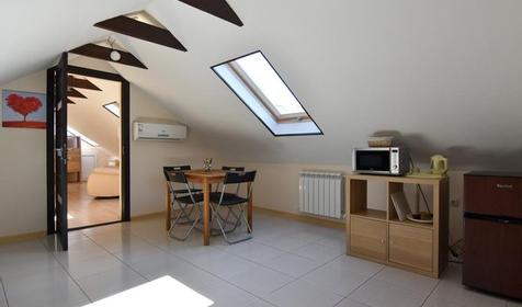 Мансарда трехместная двухкомнатная