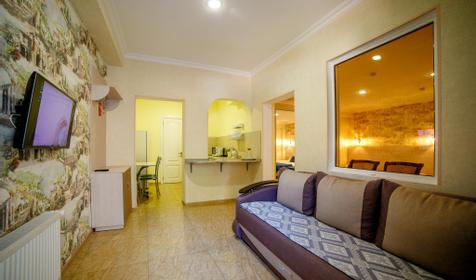 Семейная студия с кухней