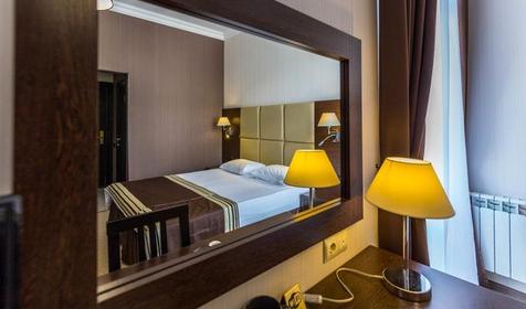 Семейный трехместный