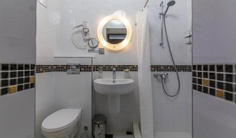 Полулюкс трехместный