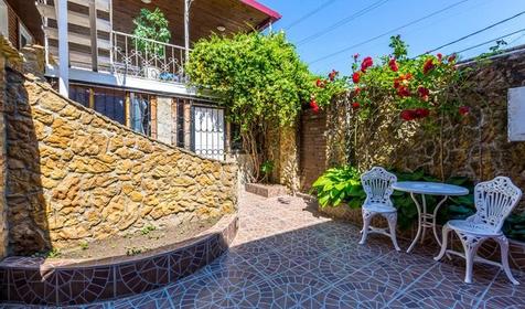  Отель Благодать, Геленджик