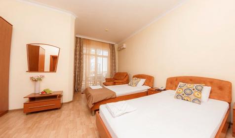 Студио-люкс двухместный (с балконом)