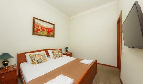 Семейный шестиместный двухкомнатный