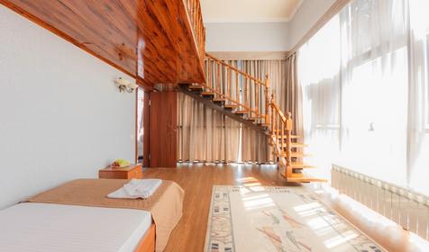 Пентхаус трехместный двухкомнатный