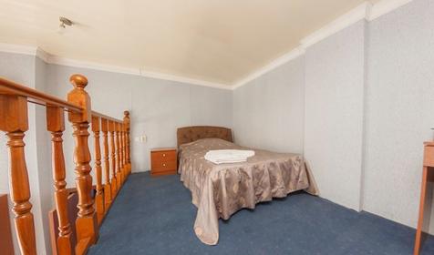 Апартаменты четырехместный двухкомнатный двухъярусный