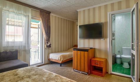 Стандарт четырехместный. Гостевой дом Славянский, п. Кабардинка