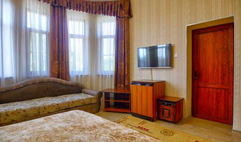 Полулюкс трехместный. Гостевой дом Славянский, п. Кабардинка
