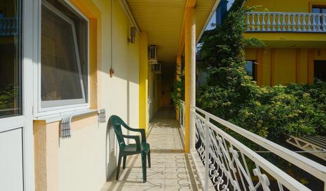 Стандарт трехместный. Гостевой дом Славянский, п. Кабардинка