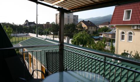 Стандарт четырехместный (с балконом)