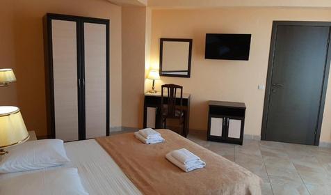 Апартаменты четырехместные двухкомнатные с видом на горы