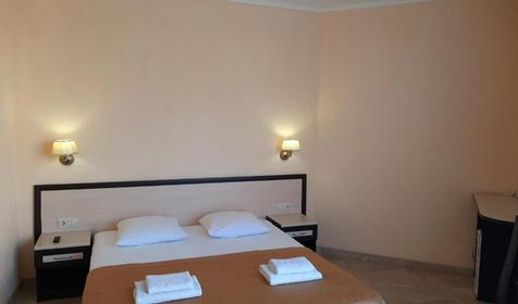 Двухместный стандарт. Гостиница Лотос, г. Геленджик