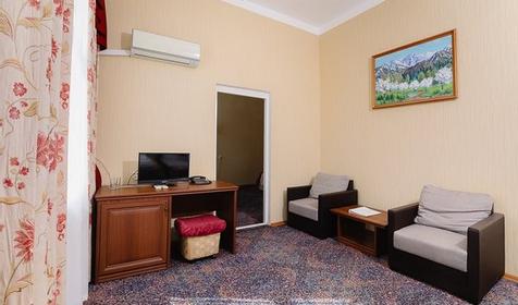 Семейный четырехместный двухкомнатный, корпус 2