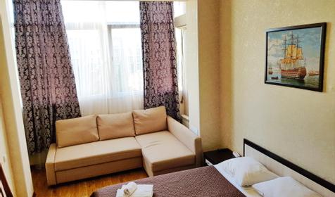 Двухместный с двуспальной кроватью