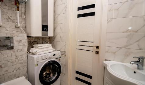 Комфорт улучшенный двухместный с балконом (двуспальная кровать)