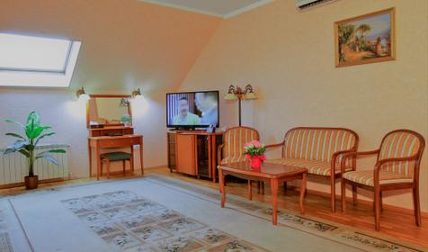 Мансарда. Отель Чеботаревъ, г. Сочи