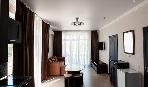 Четырехместный люкс