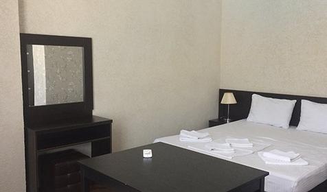 Четырехместный студио