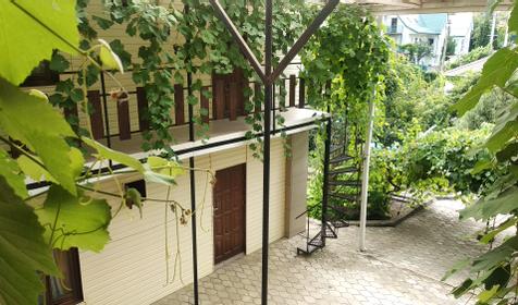 Ростовский дворик