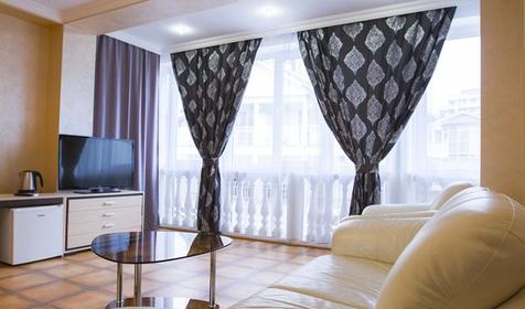 Улучшенный люкс двухместный (без балкона)