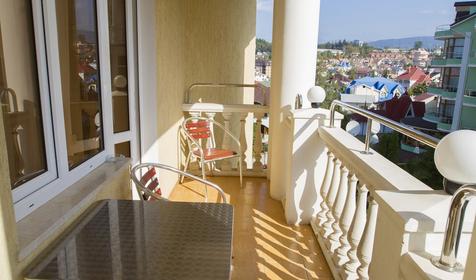 Люкс двухместный двухкомнатный (с одним балконом)