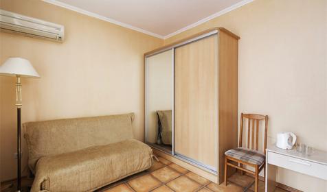 Люкс двухместный двухкомнатный (с одним балконом)