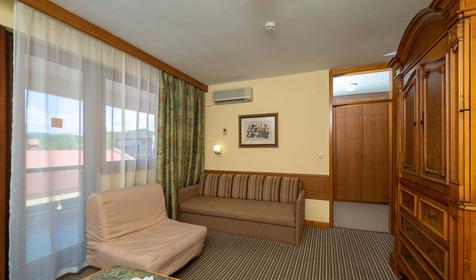 Стандарт трехместный с балконом