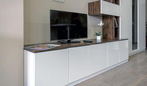 Апартаменты улучшенные четырехместные с кухней и балконом