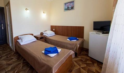 Стандарт двухместный с балконом, корпус 1 (1 этаж)