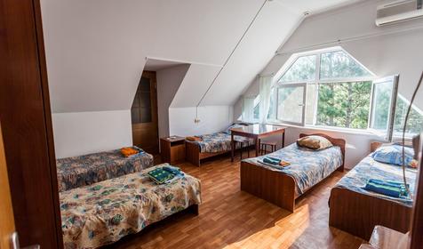 Эконом трехместный