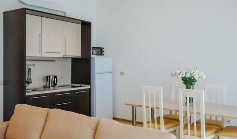 Апартаменты четырехместный с 2 спальнями и кухней (вид на море)