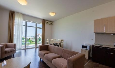 Апартаменты двухместный с 1 спальней и кухней (выход на кровлю)