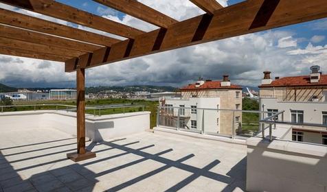 Апартаменты двухместный с 1 спальней и кухней (выход на кровлю)