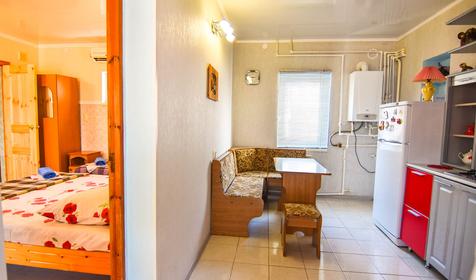 Номер с кухней