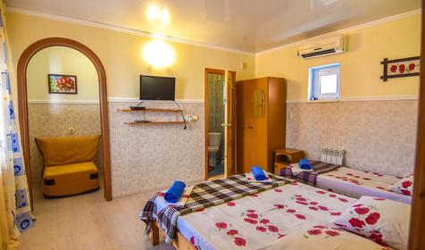 Номер с кухней