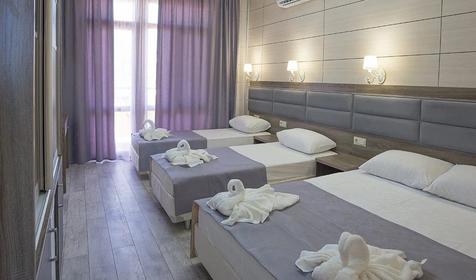 Люкс четырехместный, новый корпус. Гостевой дом Дольче Вита, г. Анапа, п. Витязево