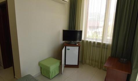 Полулюкс двухместный (с балконом)