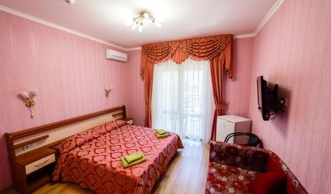 Полулюкс трехместный