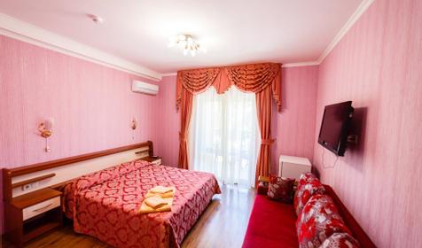 Полулюкс трехместный