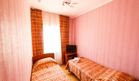 Люкс четырехместный двухкомнатный