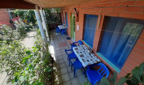 Семейный двухкомнатный шестиместный