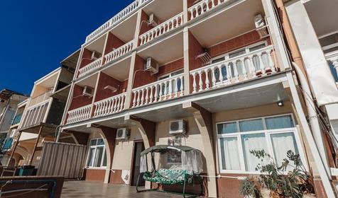 Отель Море за окном, Сочи, Лоо