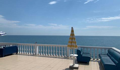 Отель Море за окном, Сочи, Лоо