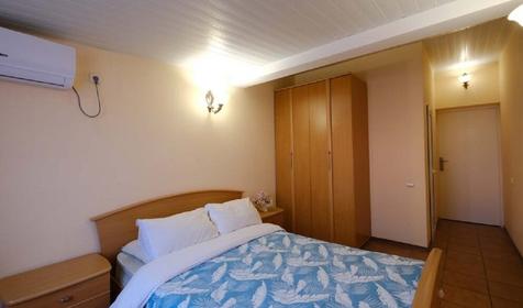 Стандарт двухместный DBL (вид на горы, корпус Апельсин)