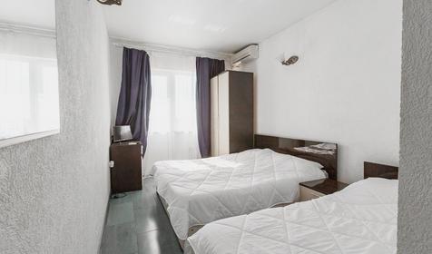 Стандарт трехместный (вид на море, корпус Алые паруса)