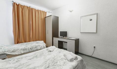 Семейный четырехместный двухкомнатный (вид на горы, корпус Алые паруса)