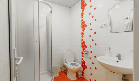 Семейный четырехместный двухкомнатный (вид на горы, корпус Алые паруса)