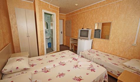 Трехместный стандарт с балконом